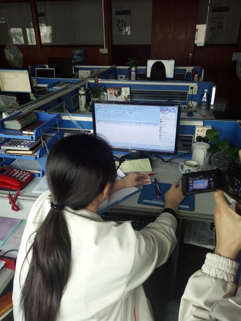 员工绩效 模具成本 稼动率