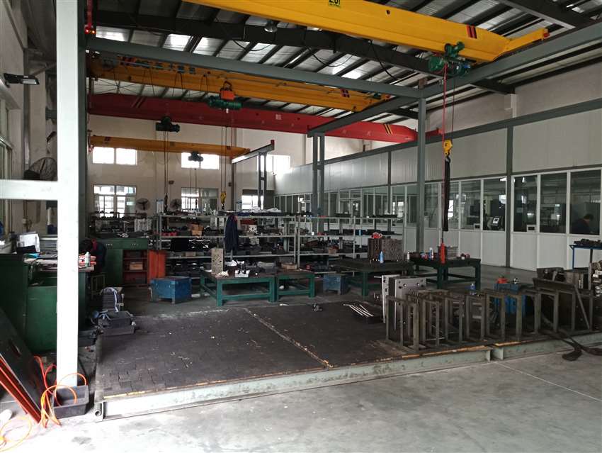 生产管理 进度查询 负荷 员工绩效 模具成本